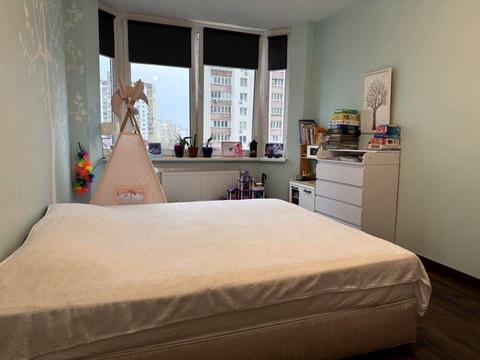 квартира по адресу Драгоманова ул., 4-А