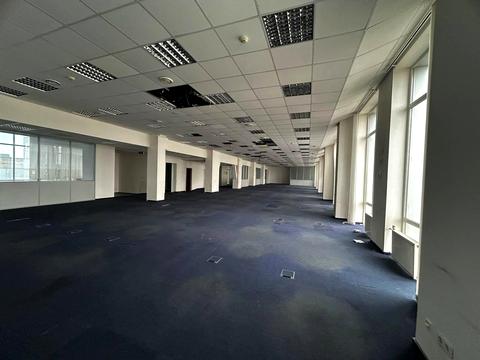 коммерческая по адресу Якова Гніздовського ул. (Магнітогорська), 1