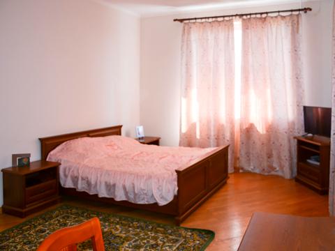 дом по адресу Квіткова ул., 1