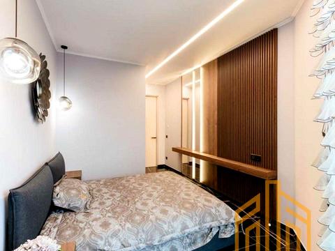 квартира за адресою Університетська вул., 1