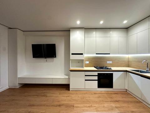 квартира за адресою Студентська вул., 24