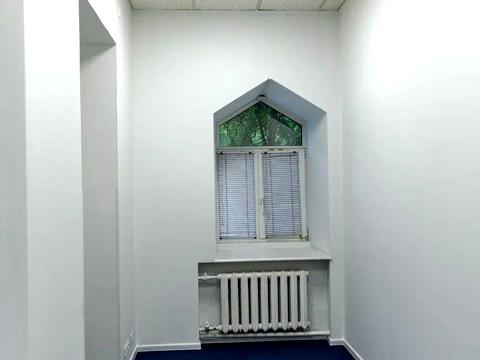 комерційна за адресою Олеся Гончара вул., 44