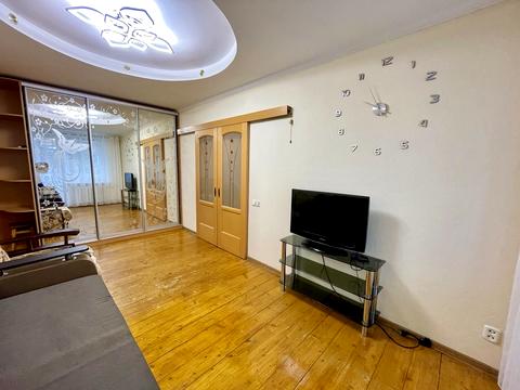 квартира за адресою Сергія Берегового вул. (Мартиросяна), 17