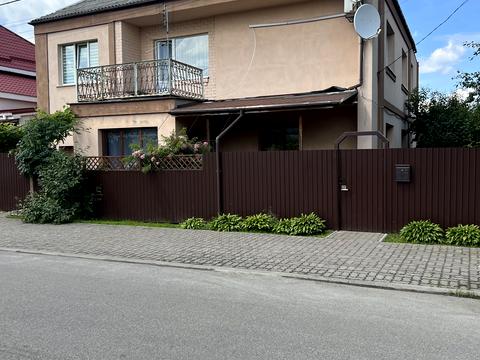 дом по адресу Романа Шухевича ул.