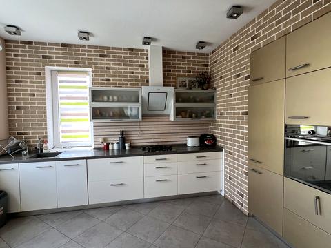 дом по адресу Романа Шухевича ул.