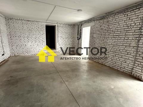 коммерческая по адресу Комарова, 7