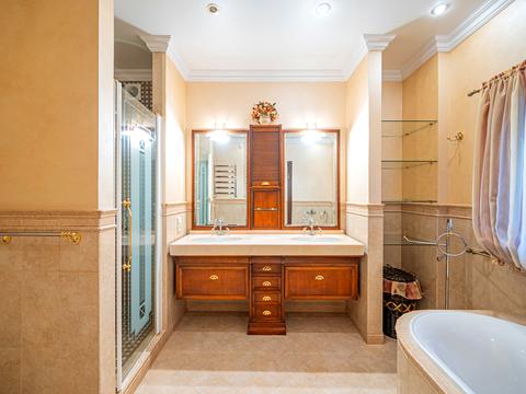 будинок за адресою Котляревського вул.