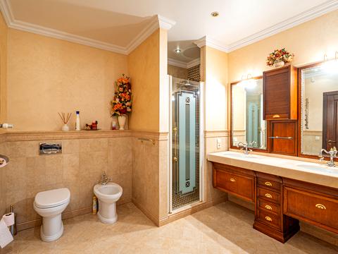 будинок за адресою Котляревського вул.