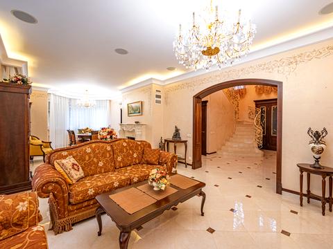 будинок за адресою Котляревського вул.