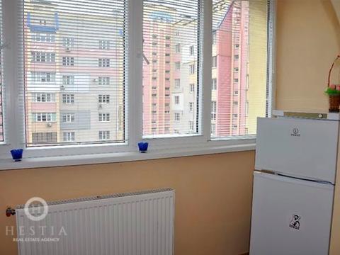 квартира за адресою Зодчих вул., 4