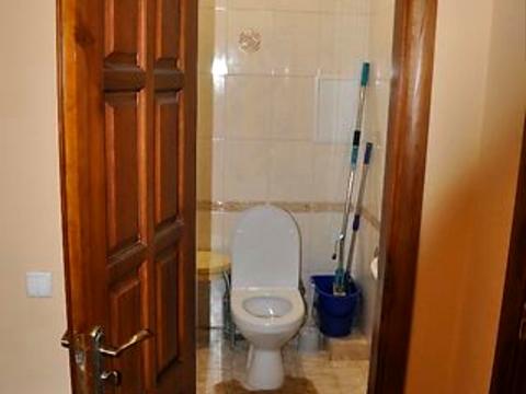 квартира за адресою Зодчих вул., 4