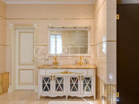 будинок за адресою с. Козин, Партизанська вул.