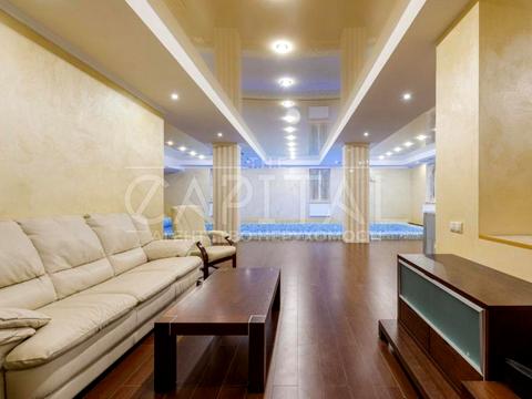 будинок за адресою с. Козин, Партизанська вул.