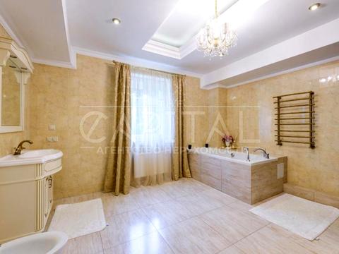 будинок за адресою с. Козин, Партизанська вул.