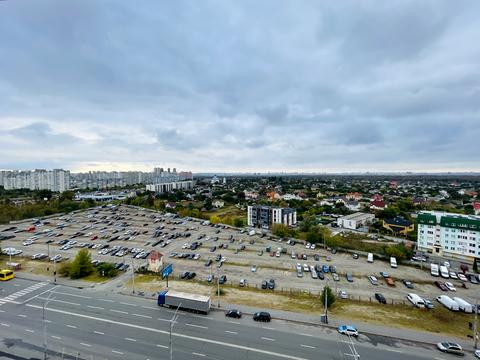 квартира за адресою Рональда Рейгана вул., 40