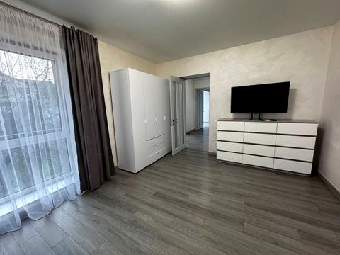 квартира за адресою макаренка, 10