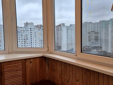 квартира по адресу Миколы Бажана просп., 16