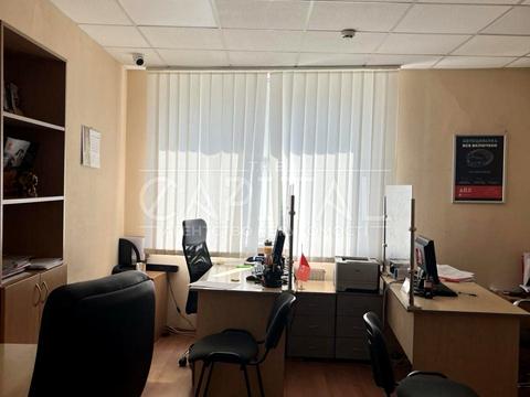 комерційна за адресою Володимира Івасюка просп. (Героїв Сталінграду), 47-А