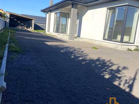 будинок за адресою Чеська