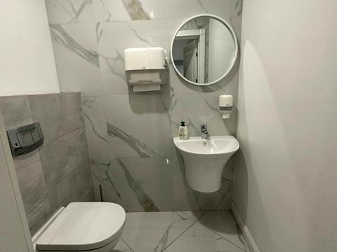 комерційна за адресою Джона Маккейна вул. (Івана Кудрі), 3-А