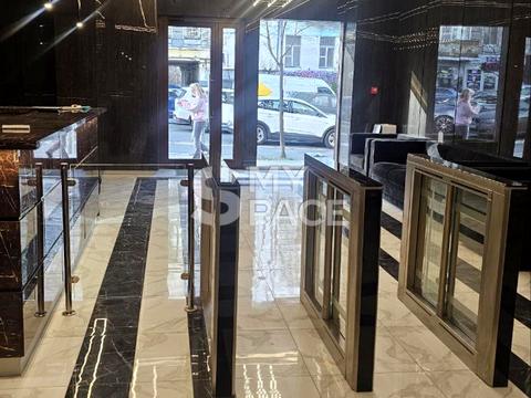 коммерческая по адресу Саксаганского ул., 80