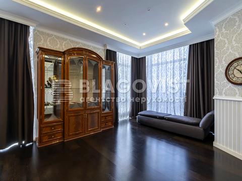 квартира по адресу Джона Маккейна ул. (Кудри Ивана), 7