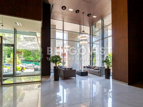 квартира по адресу Джона Маккейна ул. (Кудри Ивана), 7