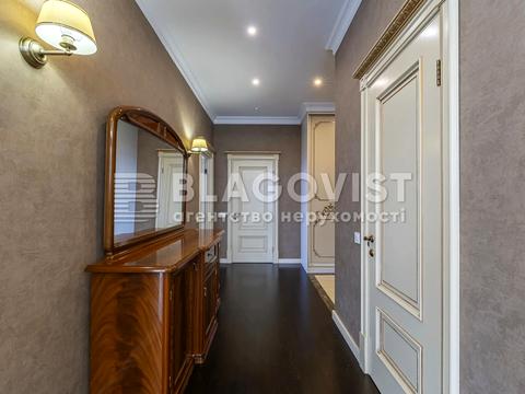 квартира по адресу Джона Маккейна ул. (Кудри Ивана), 7