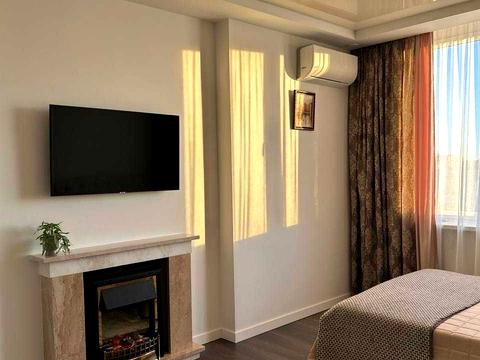 квартира за адресою Феодосійська вул., 3-В