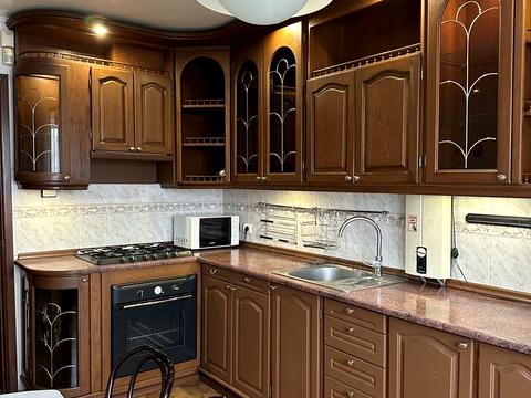 квартира за адресою Стадіонний проїзд, 21