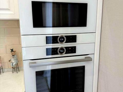 квартира по адресу Академика Филатова ул., 2/1