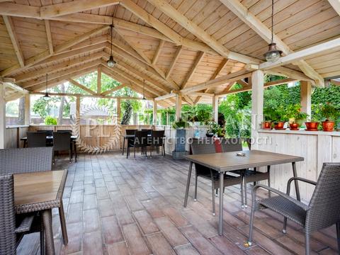 комерційна за адресою Звенигородська вул., 173