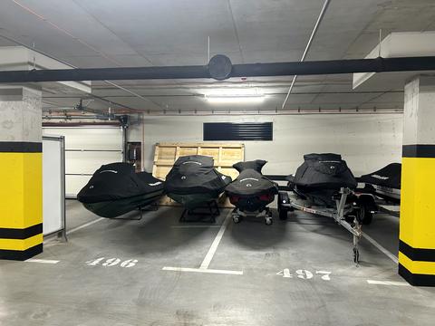 паркоместо по адресу Набережная Победы ул., 128