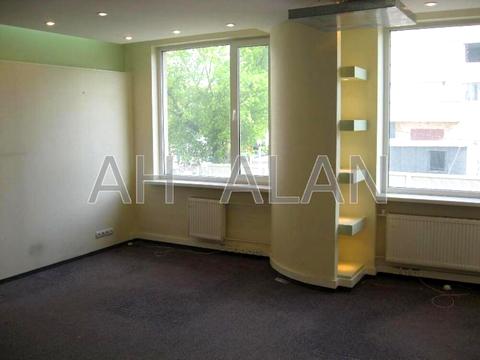 комерційна за адресою Сім'ї Прахових вул. (Гайдара), 22