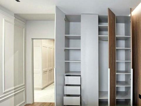 квартира за адресою Джона Маккейна вул. (Івана Кудрі), 7