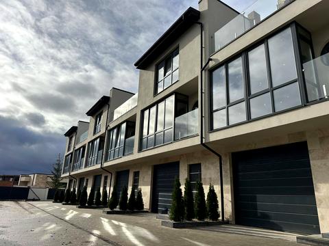 будинок за адресою Затишна