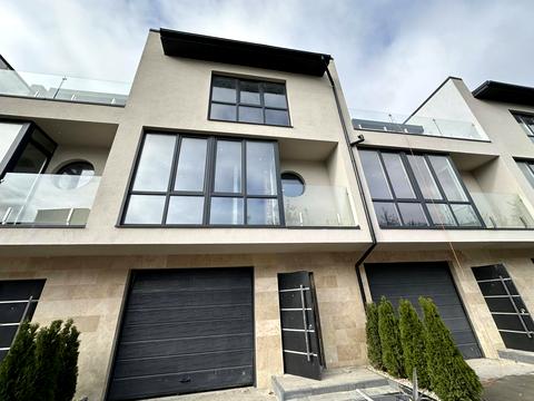 будинок за адресою Затишна