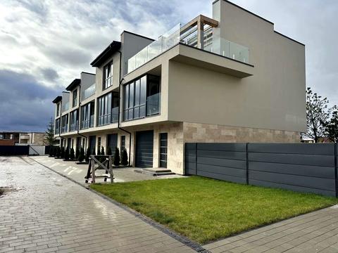 будинок за адресою Затишна