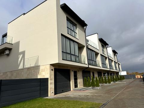 будинок за адресою Затишна