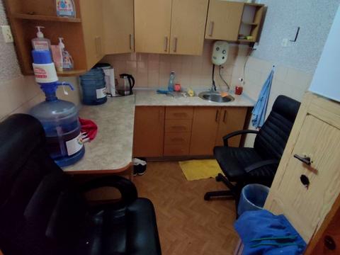 комерційна за адресою Богдана Гаврилишина вул. (Ванди Василевської), 7