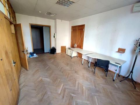 комерційна за адресою Богдана Гаврилишина вул. (Ванди Василевської), 7