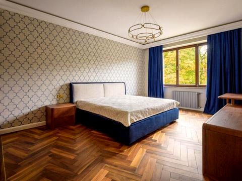 квартира за адресою Уласа Самчука вул. (улица Пархоменко), 13