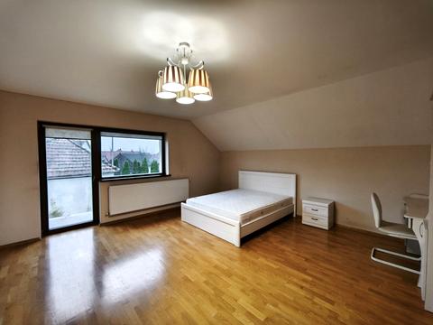 будинок за адресою Гойди 12