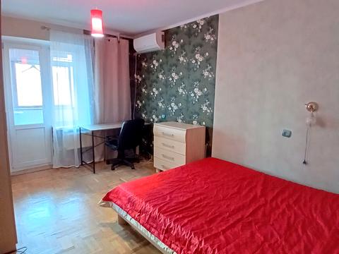 квартира за адресою Анни Ахматової вул., 11