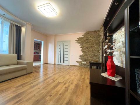 квартира за адресою Миколи Бажана просп., 10