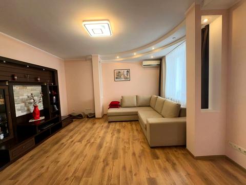 квартира за адресою Миколи Бажана просп., 10