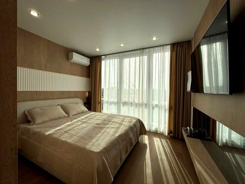 квартира за адресою набережна Василя Стефаника вул., 1