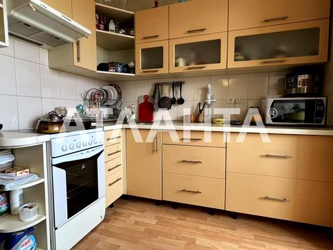 квартира за адресою Героїв Космосу вул., 15