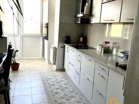 квартира за адресою Володимирська вул., 75