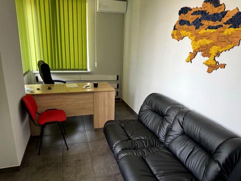 коммерческая по адресу Глинская ул., 56